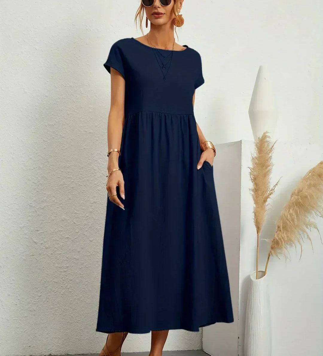 Gabrielle™ — Elegancka, midi sukienka o swobodnym kroju