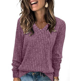 Faeryn – Lekki sweter z dekoltem w serek
