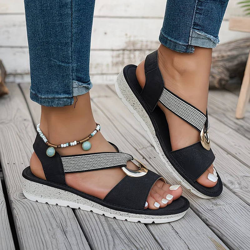 https://cdn.shopify.com/s/files/1/0925/5895/0777/files/Anneau_Cotier_Sandal_6.jpg?v=1782166829